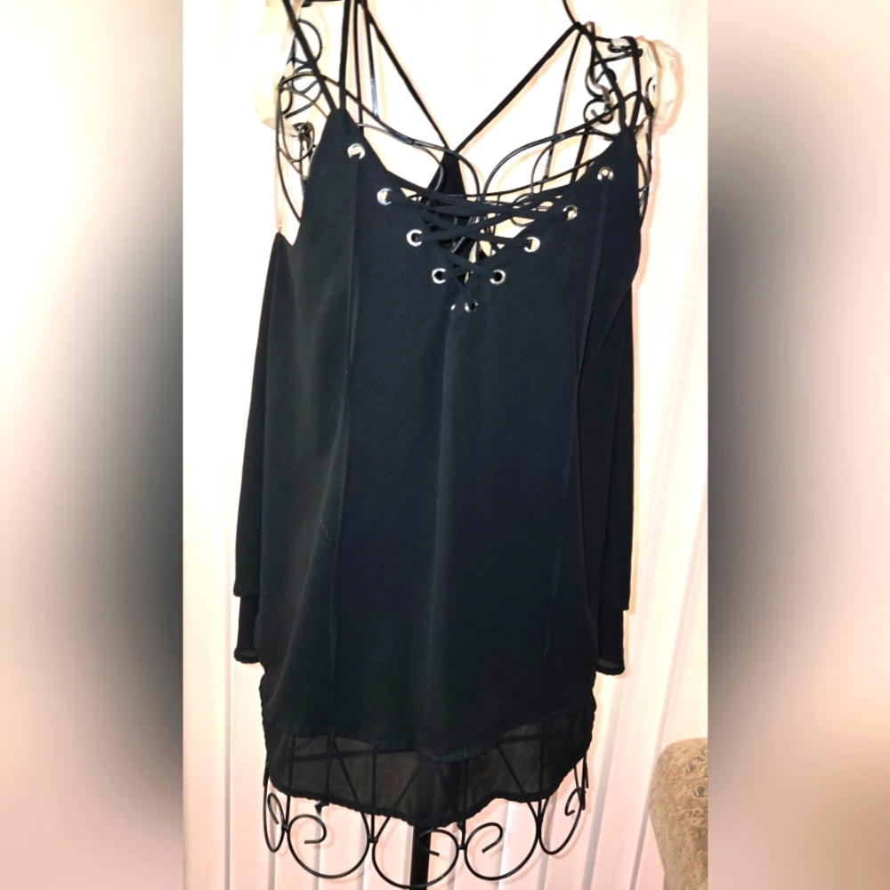 Blouse Size S.
